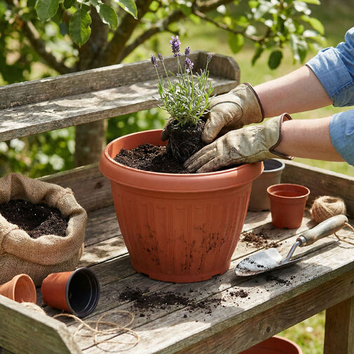 11992 • Plastový kvetináč - terakota - 25 cm