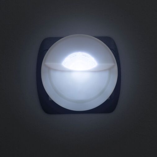 20271 • LED nočná lampa so svetelným senzorom