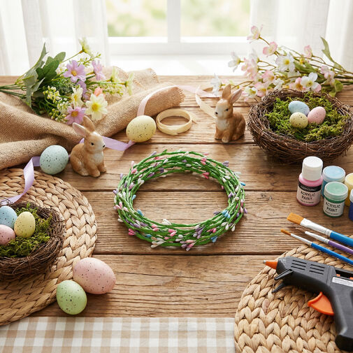 57947 • Veľkonočný farebný veniec - 65 cm - 4 ks / balenie