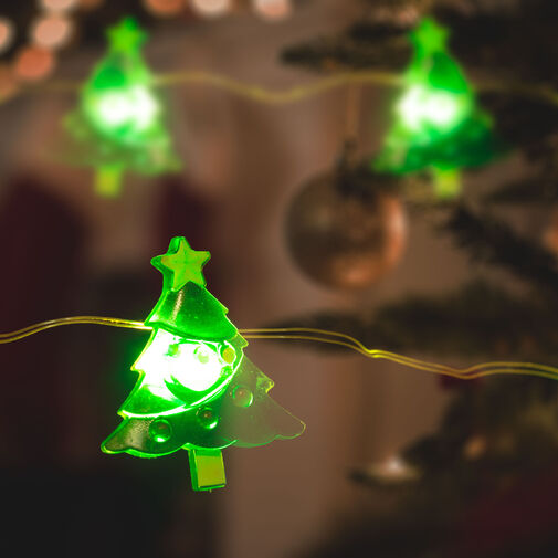 58922 • LED sveteľná reťaz - vianočný strom - 10 LED - 1,2 metrov - teplá biela - 2 x AA