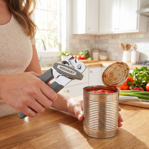 BS40025 • Baker's Secret – kuchynský otvárač – nerezová oceľ – 18,6 cm – sivý